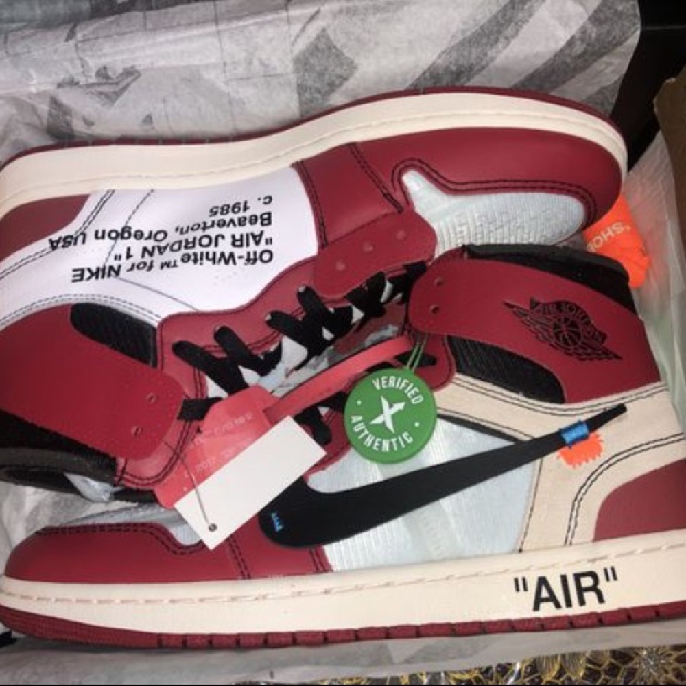 Nike Off-White Jordan Chicago 1s